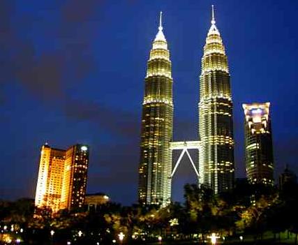 PetronasTwin Towers - Petronas Twin Towers are the world's tallest twin towers and second and third-tallest singular towers,standing adjacent to one of the busiest shopping malls in Malaysia...Suria KLCC