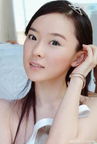beauty - one of my classesmate,does she beautyful.