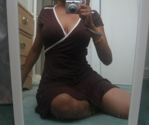 Horrid mirror picture. - With a dirty mirror!  Oh, the shame :/