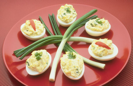 eggs and its benefits - www.aeb.org/ever-so-easydeviledeggs.htm 460 x 300 - 42k