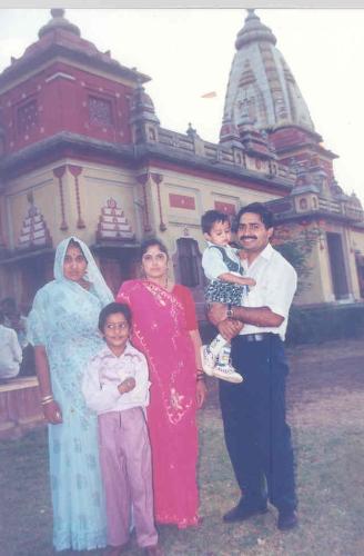 yuwies - mahesh and family in yuwie