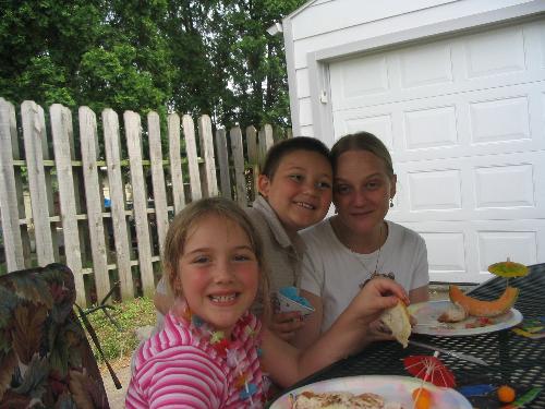 me and my children - this is a picture of me and my children.