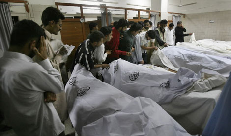 Karachi Blast - hospital scene