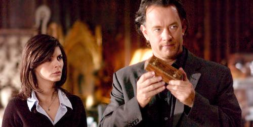 Actors - starring: Audrey Tautou as Sophie Neveu and Tom Hanks as Robert Langdon