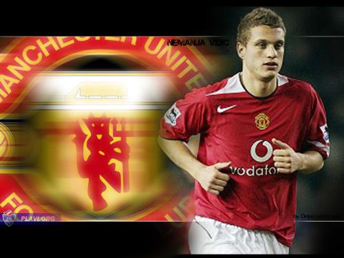 Nemanja Vidic - Name	Nemanja Vidic
Nationality	Serbia
Born	1981-10-21 (26 years)
City of Birth	Uzice - Serbia Serbia
Position	Defense
Height	188 cm
Weight	82 kg
Club	Manchester United

Stats 2007/2008
	
51º with more minutes in P. League 07/08 (741m)
58º with more goals in P. League 07/08 (1 Goals/9 Games)
27º with more yellow cards in P. League 07/08 (2 Yellows cards/9 Games)
Player with more minutes in LC 2007/08 (180m)