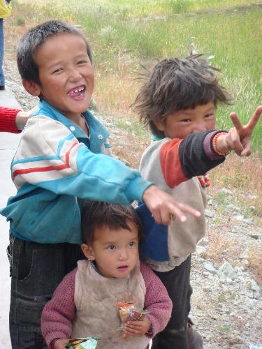 children of Tibet - we gave them some snacks,they love them!