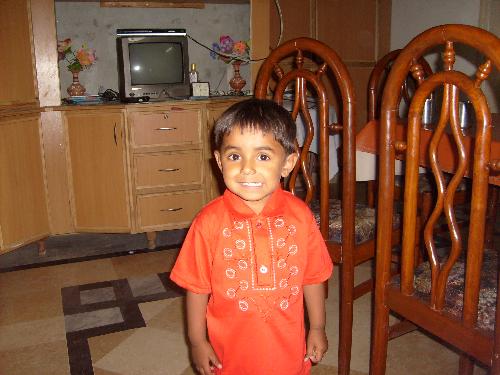 Cute!!!!!!! - Ma sweet Cuzin!!!!!...................