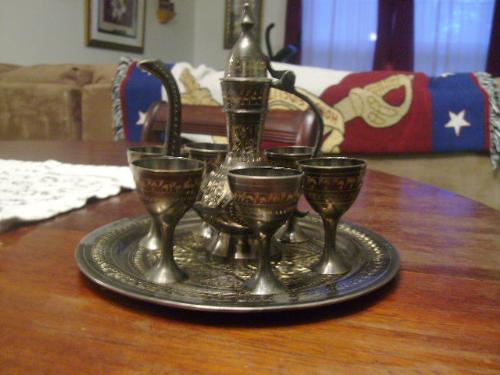 Tea set - This tea set was a gift from my husband. Tea set - This tea set was a gift from my husband.
