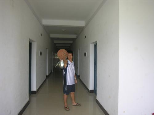 basketball - i like play basketball, and almost play 2 hours a day.And i also like NBA games, i like yaoming and T-mac, i always cheer for their perfect technic.