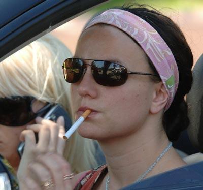 Britney Spears smoking in a car.. she is a horribl - Britney Spears smoking in a car.. she is a horrible mother to her children