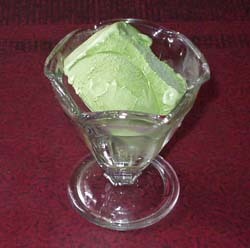 i made some green tea ice cream, with chefs help o - first i just observe and watch.. the next day, i did it perfectly.. ^_^