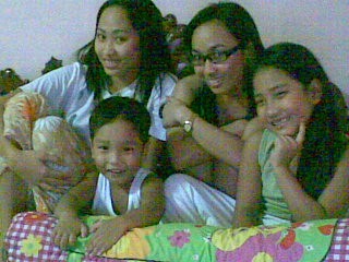 take a pose.. - i love em..