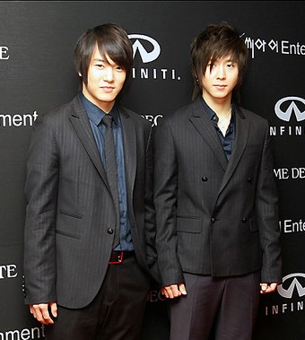 fly to the sky - korea's popular singing duo - fly to the sky