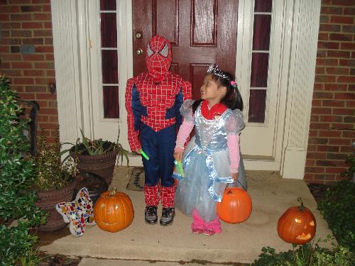 Maddy and Ashley - Trick or Treating in the neighborhood!