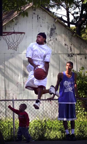 How high.... - How high....can you jump...