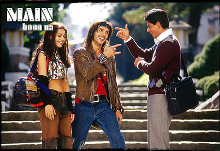 I'm hot, you're not:P - Screenshot from the movie Main Hoon Na starring: Shahrukh Khan - Major Ram Prasad Sharma Sushmita Sen - Chandni Sunil Shetty - Raghavan Zayed Khan - Laxman Prasad Sharma Amrita Rao - Sanjana