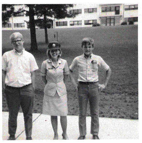 My mom in the WAC with her 2 brothers  - My grandfather and uncles visiting my mom.
I don&#039;t remember which base, as I wasn&#039;t born yet.
If any of you army folks out there recognize this place feel free to leave it in the picture comments.