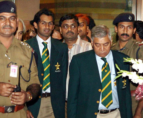 Pak arrives in India - This image is on arrival in India of Pakistan team.