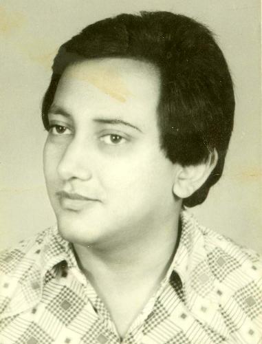 At the age of 30 years. - This is my young age photograph. At the age of 30 this was my appearance. Colour photography was rare at that time. Age takes away the youthful vigour from the personality. Yogis, Brahmacharis and other strict disciplinarians do not have such changes to a great extent and remain almost unchanged due to their disciplined life style.