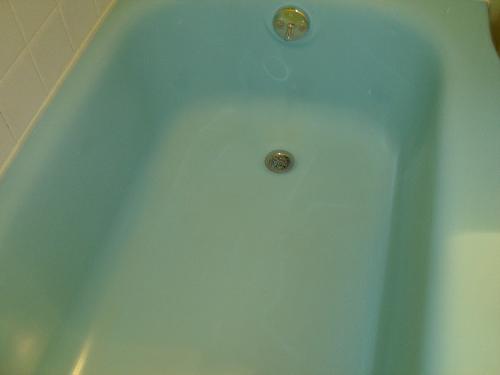Blue Bathtub - Ugly, blue tub.