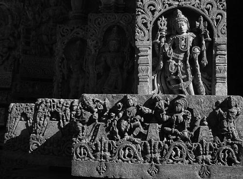 More than stone work - This is pure and fine artistic work from Ancient India. No matter where are you from you will pleased to see it.