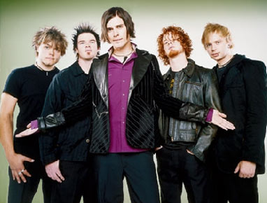 hinder - hinder is the best rock band in the world, don't you think? their music rocks... hinder is a band from america that was formed in 2001 by the drummer cody hanson, guitarist joe garvey and singer austin winkler