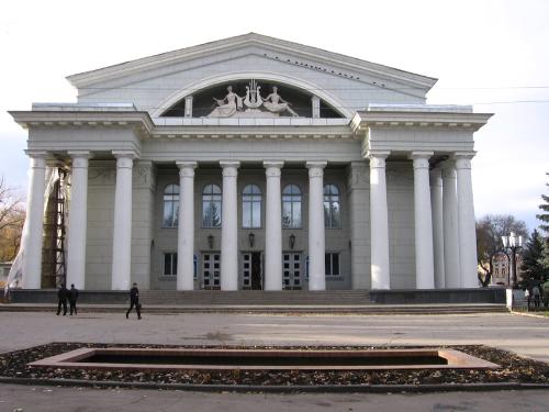 Saratov theatre - Saratov opera and ballet theatre.