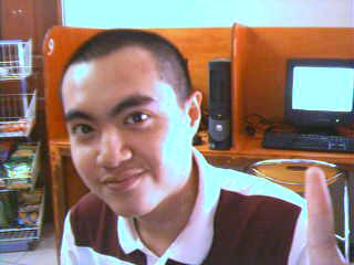smiling to cam - im smiling at the cam lol
