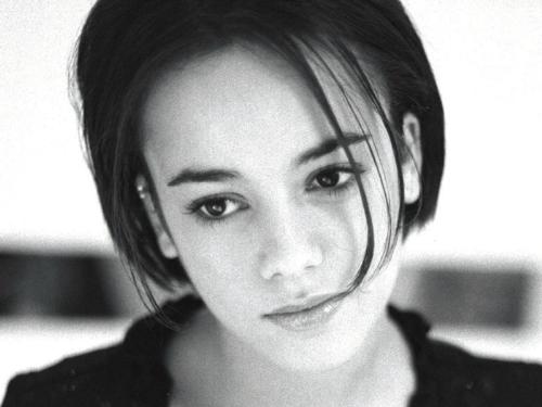 singers - Alizee the french singer