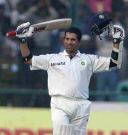 sachin tendulkar - he is best cricketer in the world..no one can compete him..he isa player with an extra-ordinary talent...