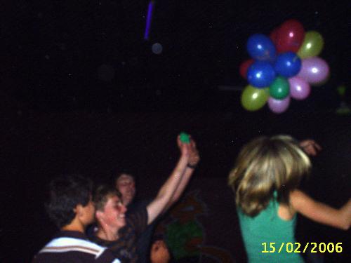partying - parying balloons
