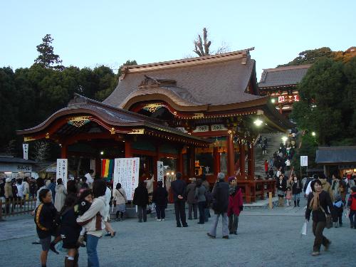 turuoka shrine -  A lot of people are really going to this place. I don't know if it's because it's part of their culture to be religious or spiritual or is it because this place is really famous? Nevertheless, it's one of Japan's national treasures.