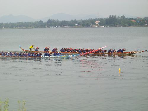 Long boat race - This is a pics from long boat races in Pattaya Thailand