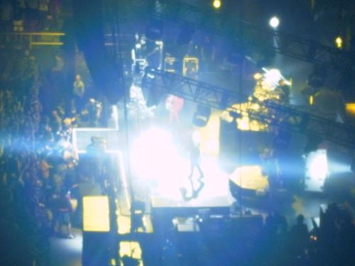 Muse Concert - This is a sweet picture of Muse performing in Madison Square Garden, August 2007.
