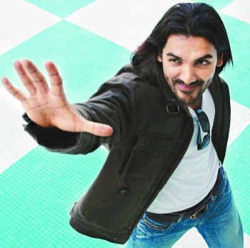 John Abraham - John Abraham is one of the bollywood actors. He is not only a good actor but also a model. First he was a model and only then he entered into this industry. He has a good physique and also style. Each and every day some gossip or the other keep coming about him. This shows that how people are eager to talk about him.
