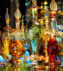 perfume dispensers - A photo of many perfume dispensers