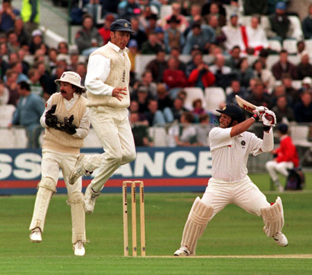 sachin shot - watch out!!! that was a close shave..