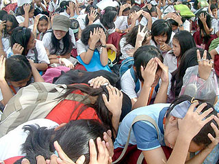 students in schoool ground caught in earthquake - High school students