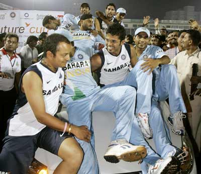 team india - team india over the car won by gambhir