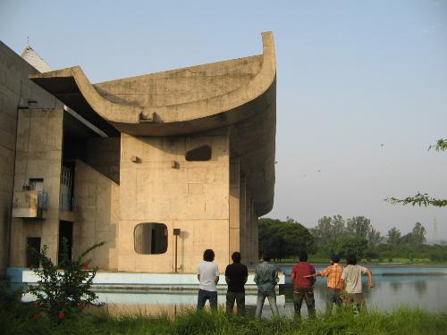 chanigarh kare aashique - capitol complex