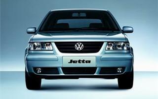 JETTA in China - JETTA made by VOLKSWAGEN is so popular in China. you can see it on any road. why? i think the cheaper price and better quality make this.