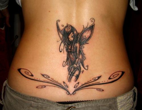 Sexy Tattoo - Personally, I think the right tattoo in the right place can be maddeningly sexy.