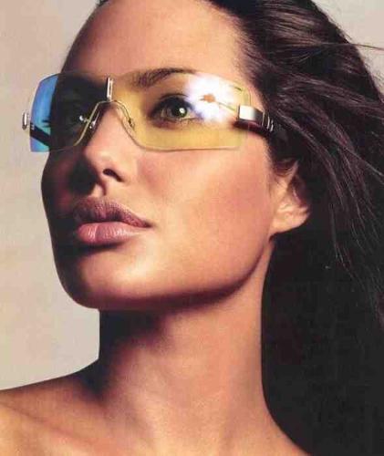 Angelina Jolie - Angelina Jolie photos