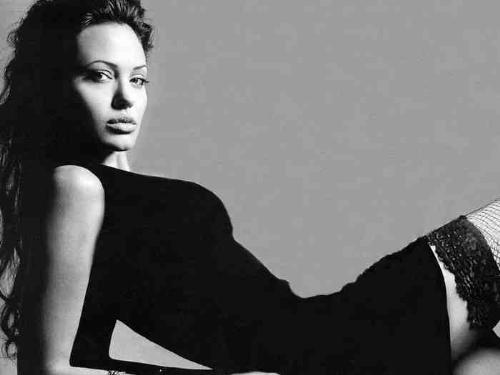 Angelina Jolie - Angelina Jolie photos