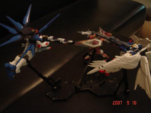 mighty battles - almighty battles between infinity justice, strike freedom and wing gundam