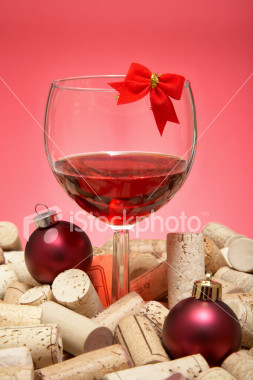 christmas wine - The wine is great to go with the Christmas dinner.