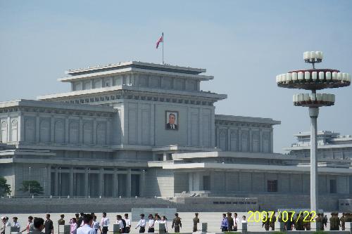 Kumsusan Palace - Here lies Kim Il Sung