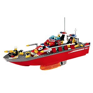 Lego - Here is the boat that my boy and I just put together, this was his first lego set.