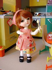 Toy cooking - anyone ever see toy sets that are for play cooking?