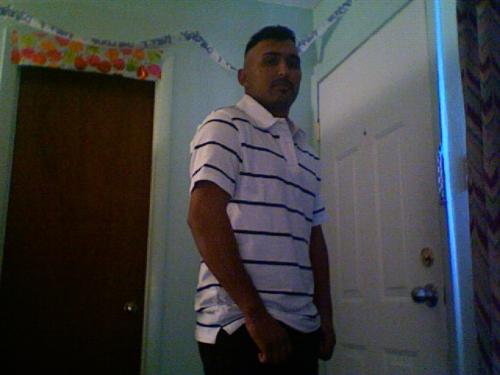 World's best boyfriend award goes to Luis! - Yea, I know I've got the best boyfriend in the world. I love him very so much!